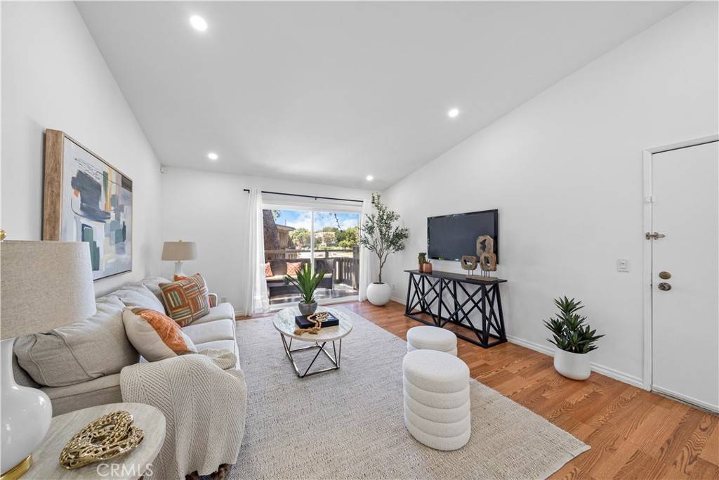 Torrance, CA 90502,20506 S Vermont AVE #61