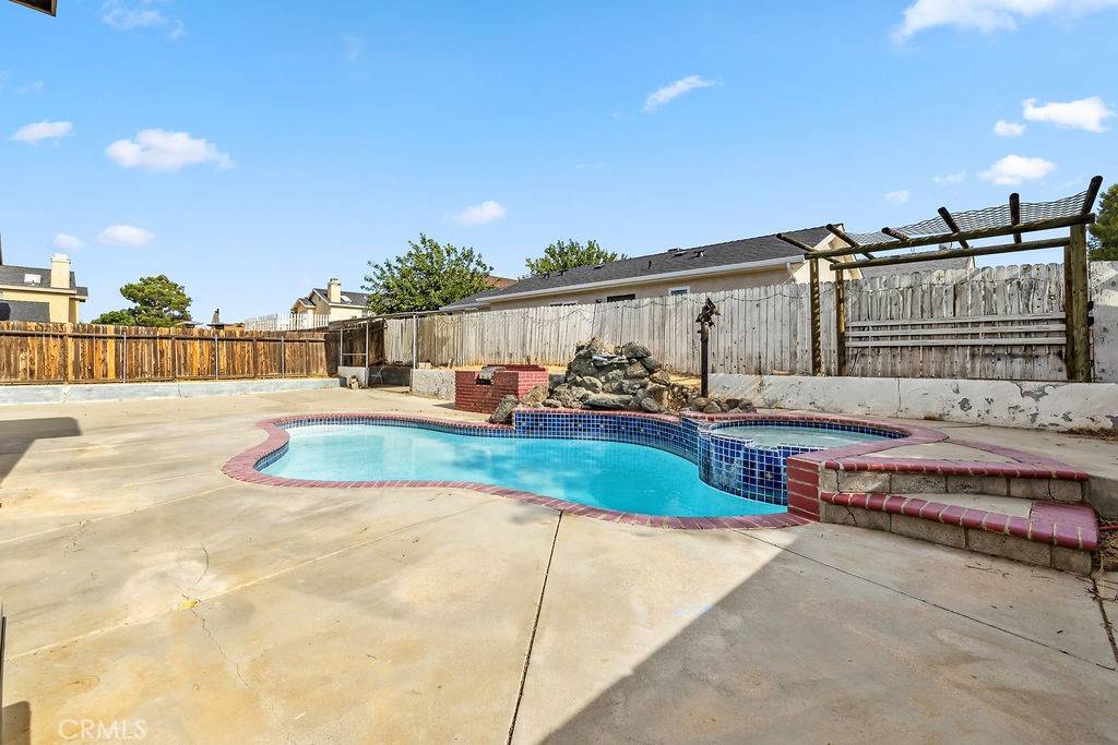 Palmdale, CA 93550,2134 Moonlight CT