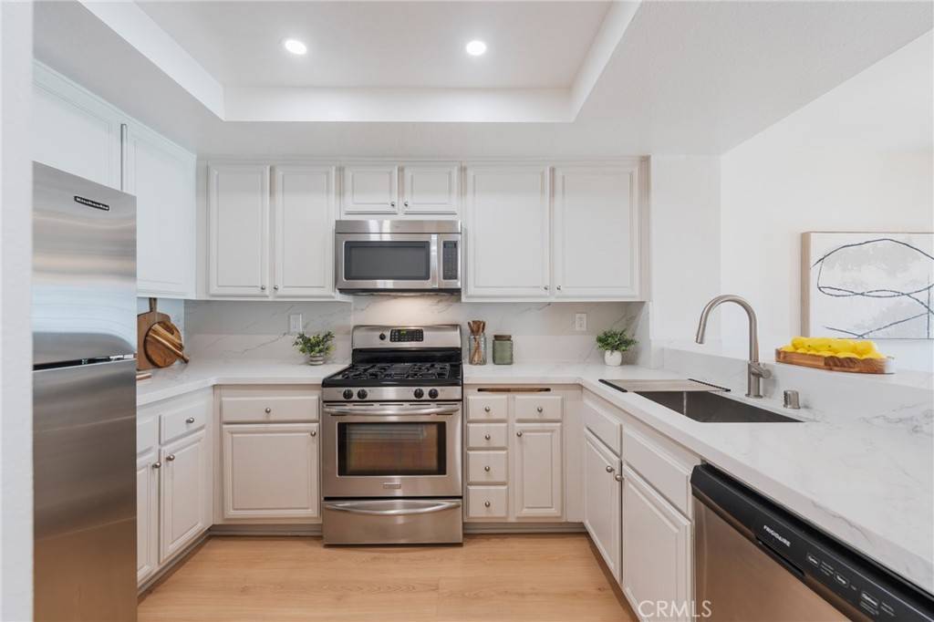 Culver City, CA 90230,5607 Canterbury DR