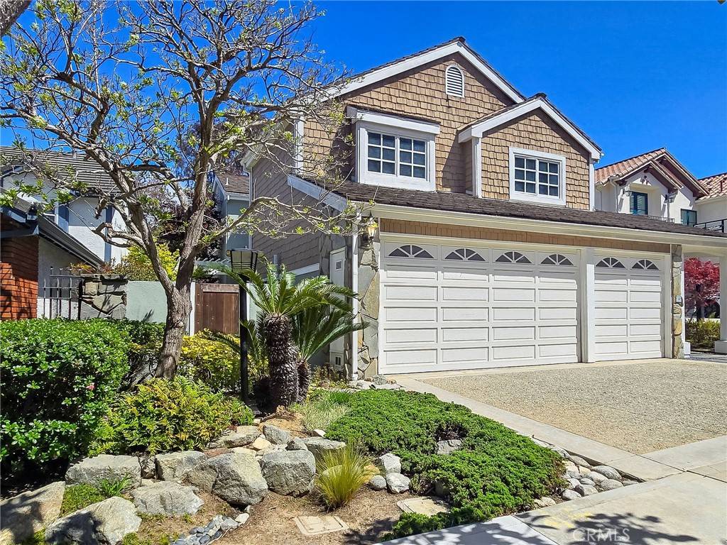 Manhattan Beach, CA 90266,50 Village CIR