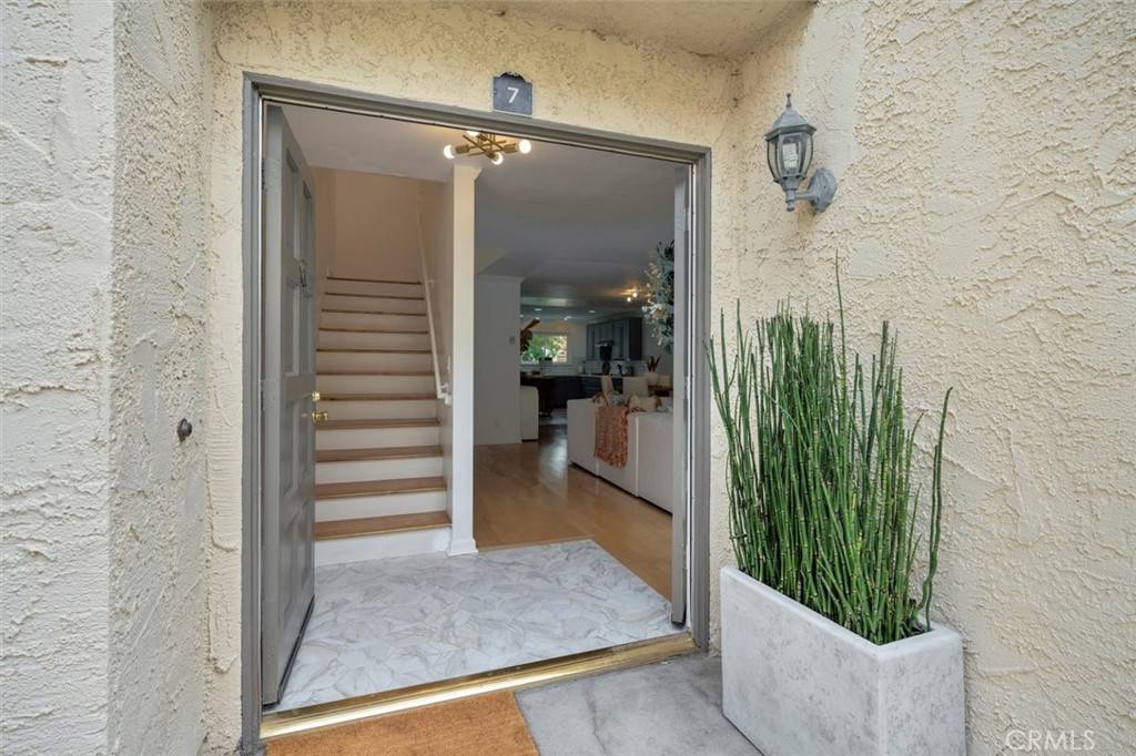 Redondo Beach, CA 90277,1200 Opal ST #7