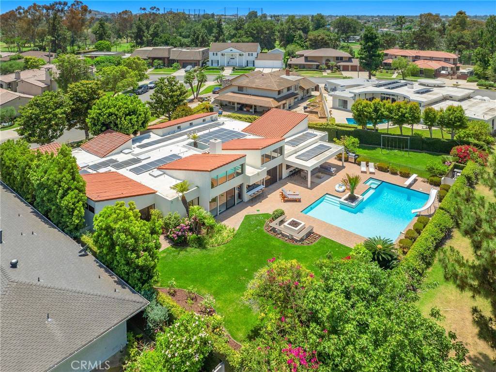 Lakewood, CA 90712,3721 Manor Drive