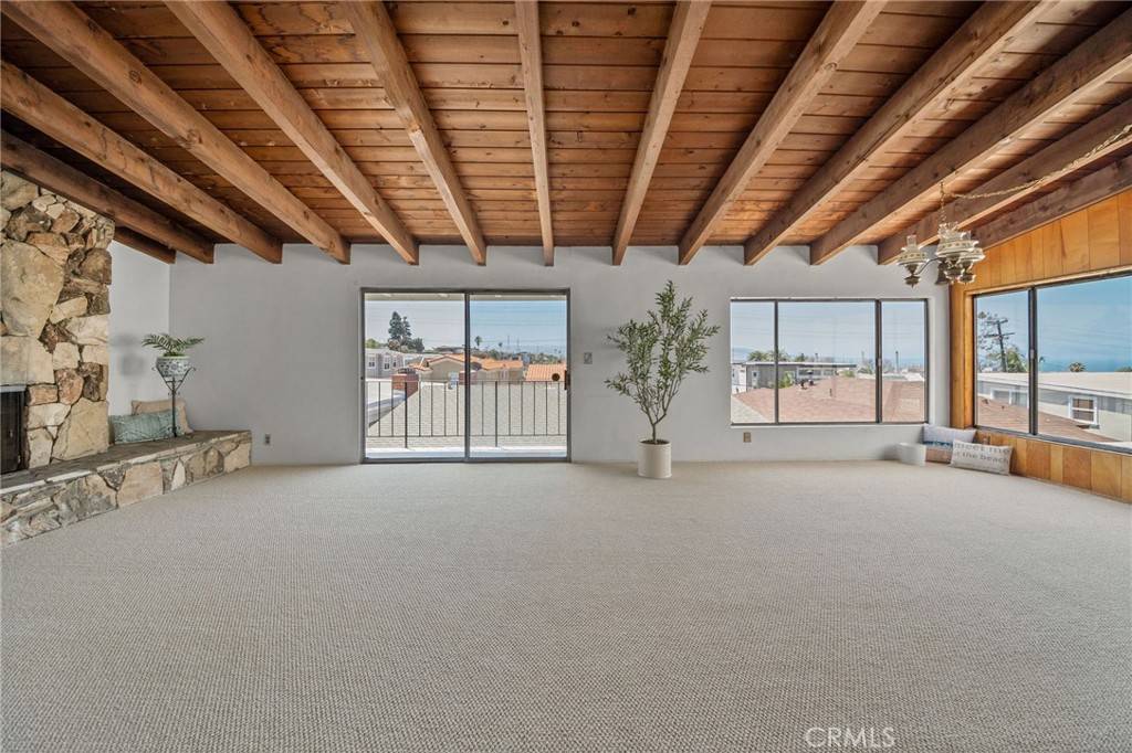 Hermosa Beach, CA 90254,1026 8th ST