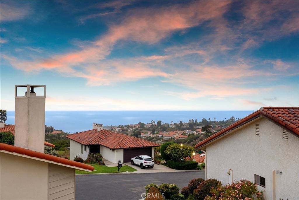 Rancho Palos Verdes, CA 90275,25 Ocean Crest CT