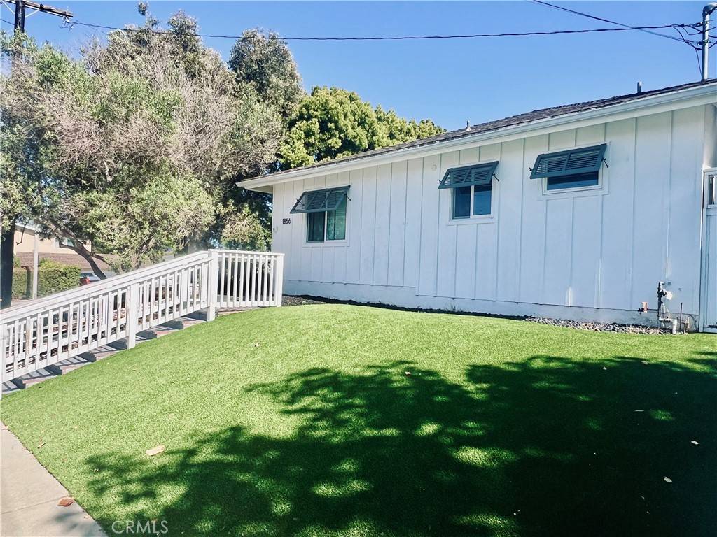 Manhattan Beach, CA 90266,1856 9th ST