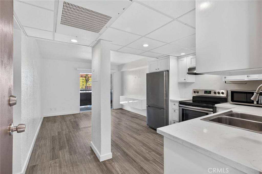 Long Beach, CA 90813,1450 LOCUST AVENUE #301