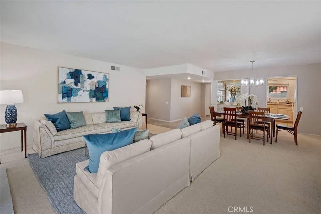 Laguna Woods, CA 92637,5520 Via La Mesa #A