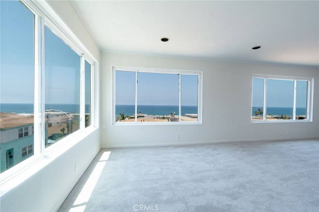 Manhattan Beach, CA 90266,221 23RD Street