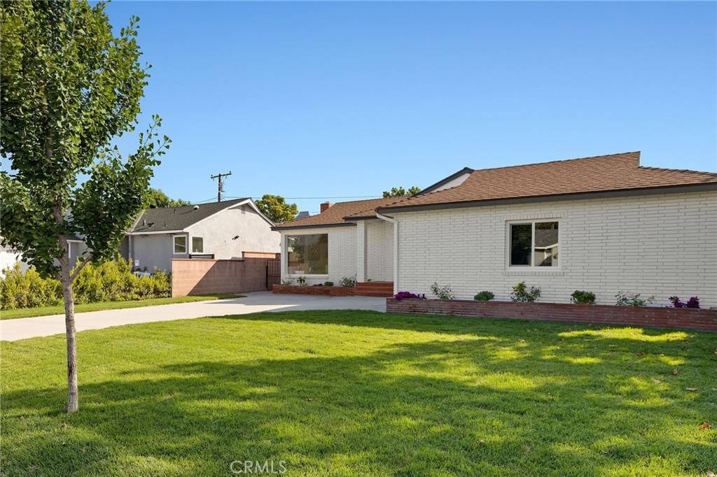 Downey, CA 90240,7214 Finevale DR