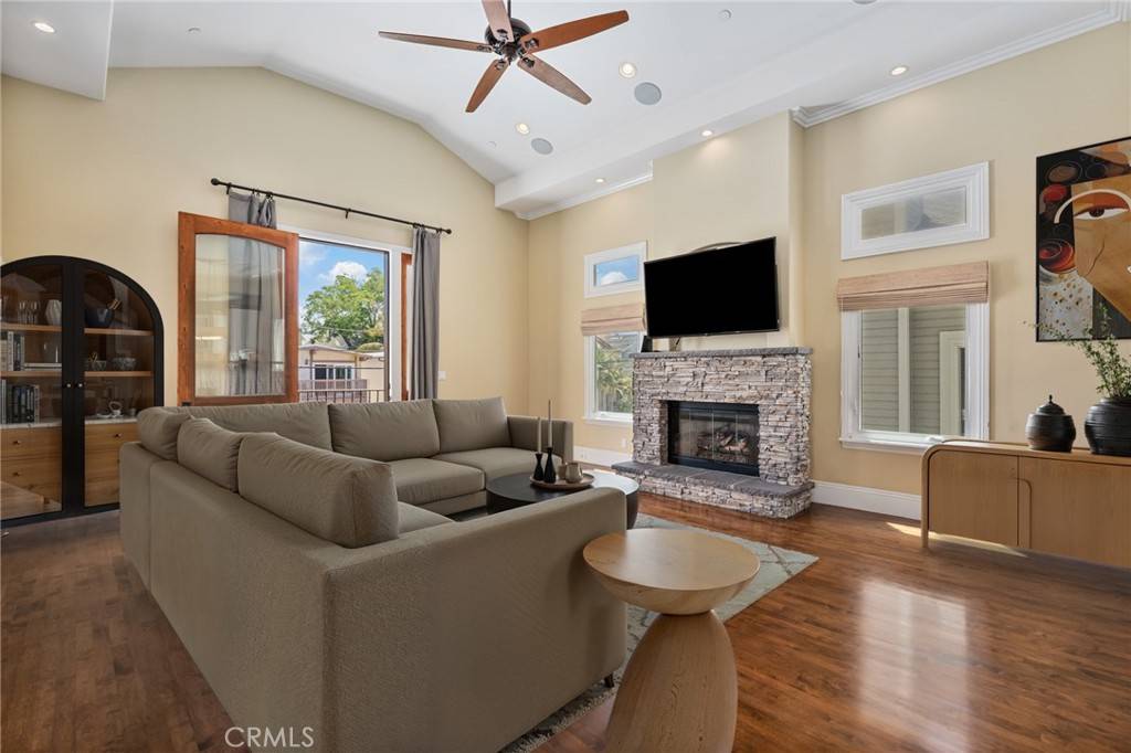 Redondo Beach, CA 90278,1533 Goodman AVE