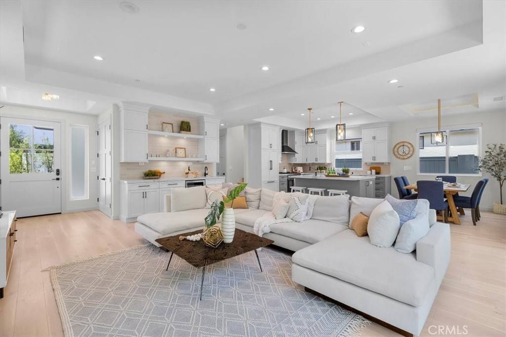 Redondo Beach, CA 90278,2117 Marshallfield Lane #B