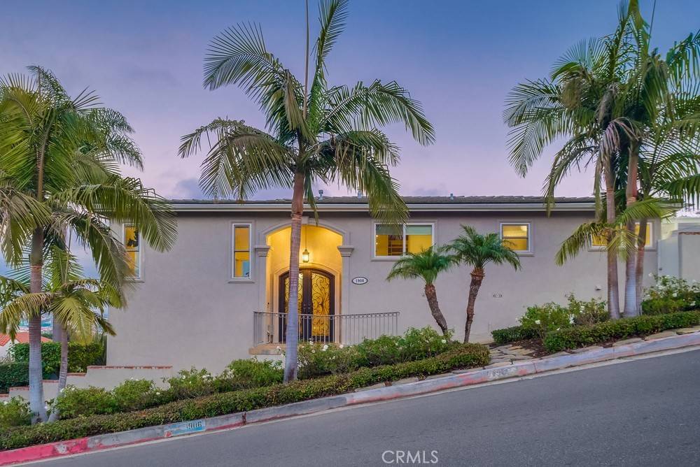 San Pedro, CA 90732,1906 S Patton AVE