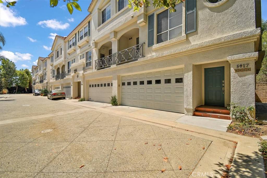 Hawthorne, CA 90260,5417 Marine AVE