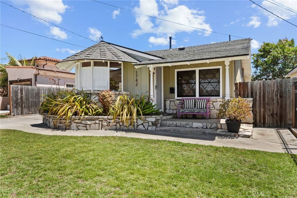 Lomita, CA 90717,1742 253rd ST