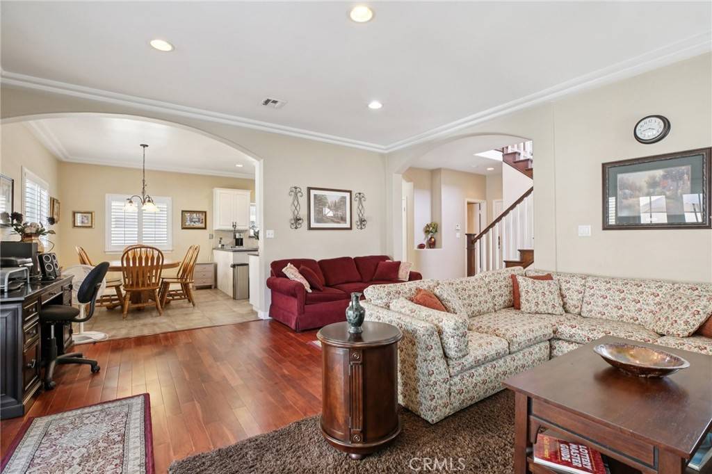 Torrance, CA 90503,1728 Iris AVE