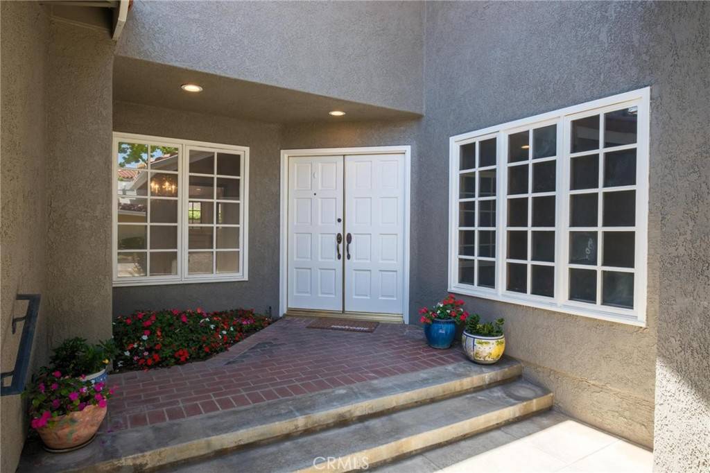 Manhattan Beach, CA 90266,21 W Malaga Place