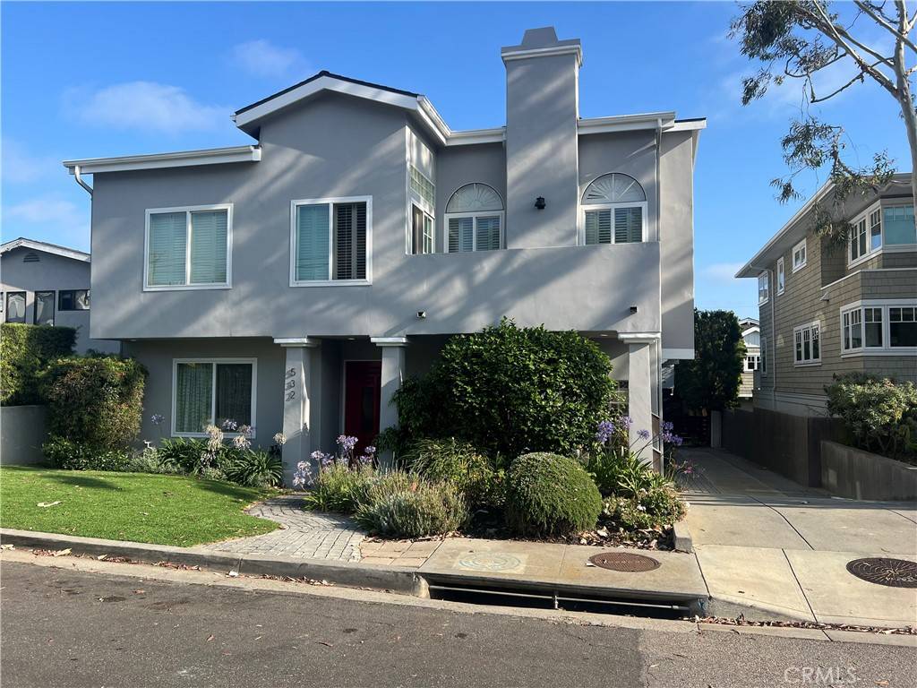 Hermosa Beach, CA 90254,532 25th ST