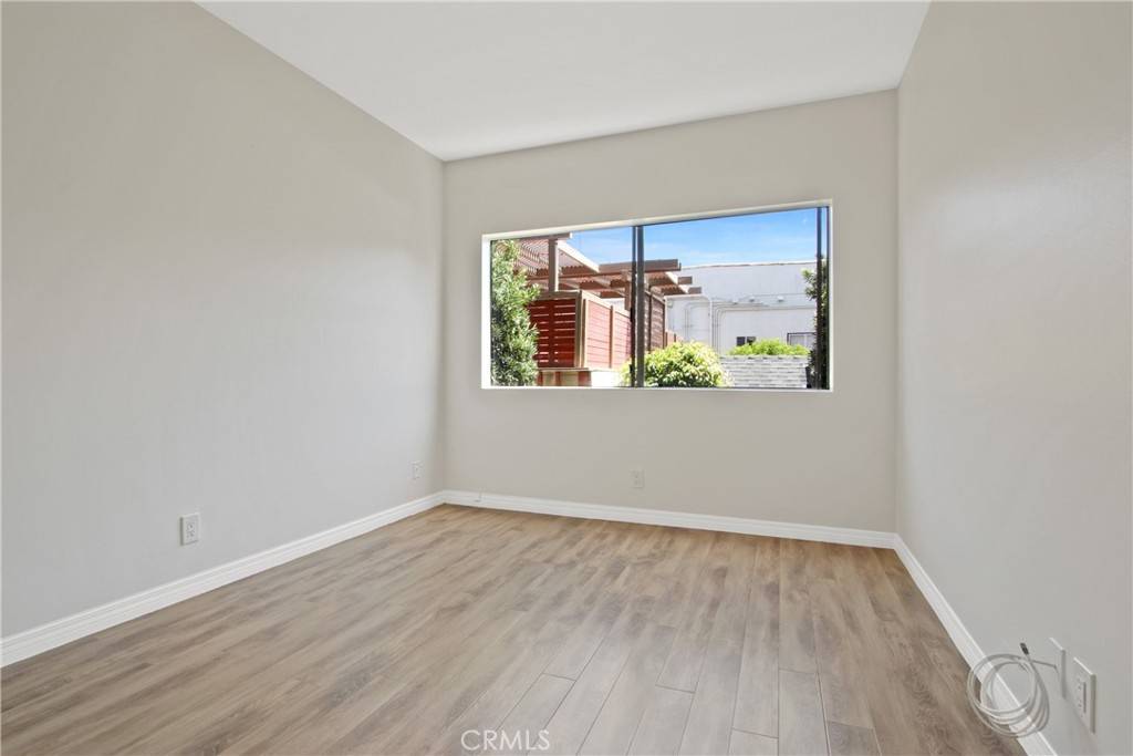 Hermosa Beach, CA 90254,33 4th ST #31