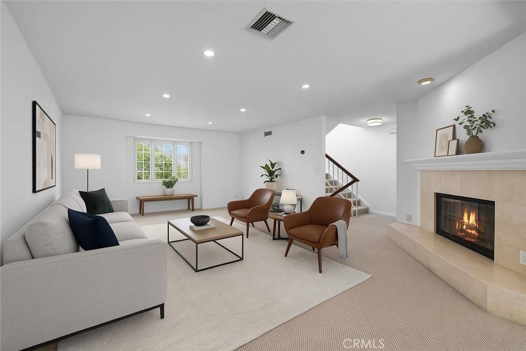 San Pedro, CA 90732,1307 W 7th ST #8
