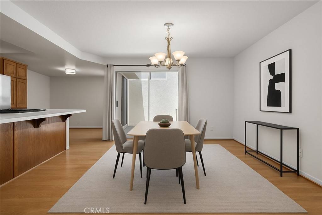 San Pedro, CA 90732,1307 W 7th ST #8