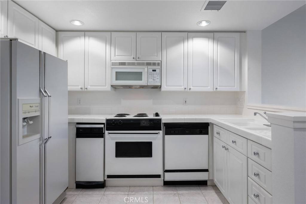 Torrance, CA 90501,1301 Cabrillo AVE #210