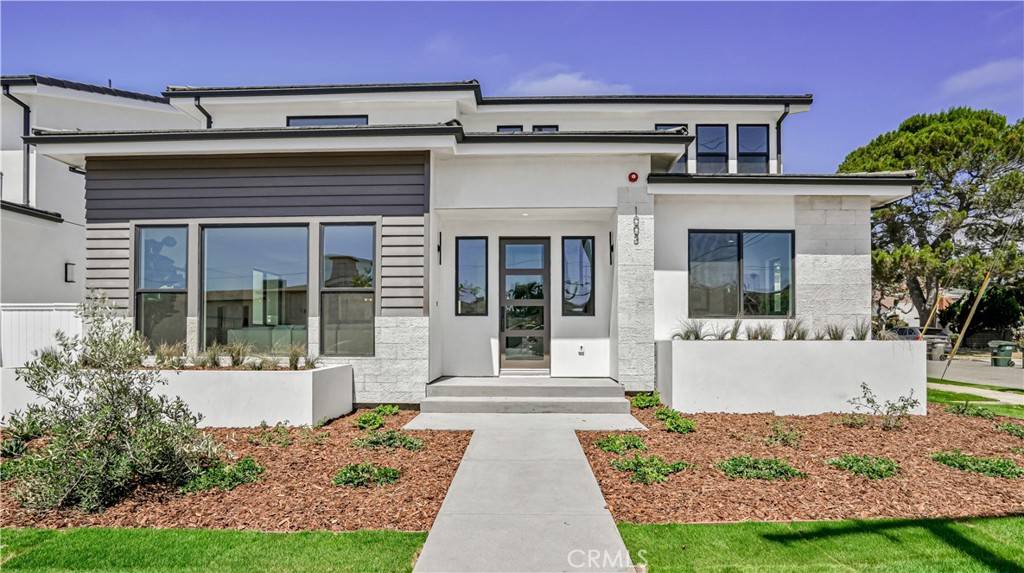 Redondo Beach, CA 90277,1003 S Prospect Ave