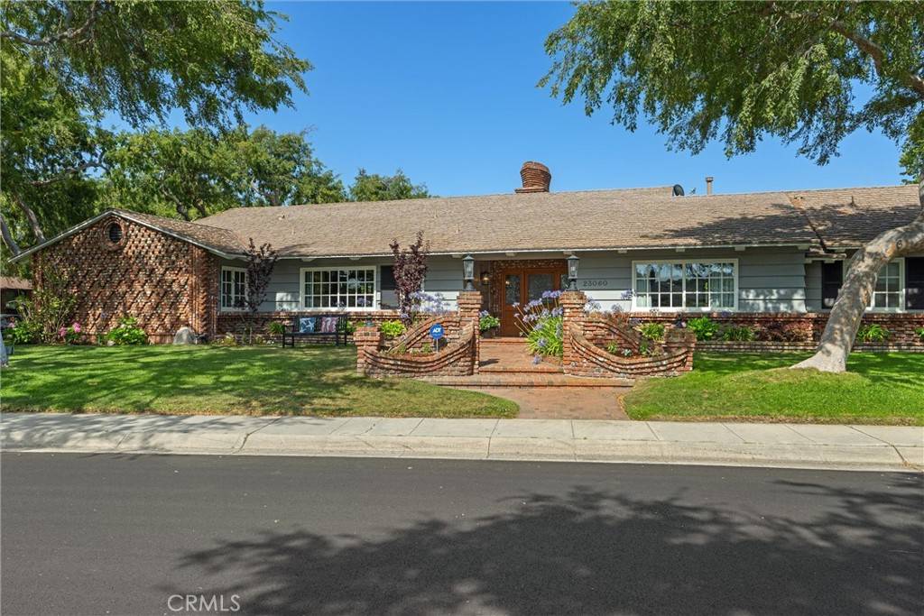 Torrance, CA 90505,23060 Doris WAY
