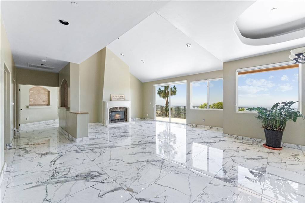 La Habra Heights, CA 90631,918 Reposado DR