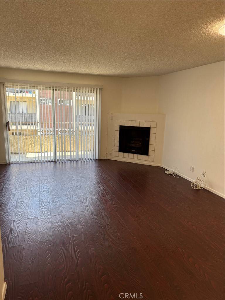 Long Beach, CA 90802,445 W 6th ST W #309