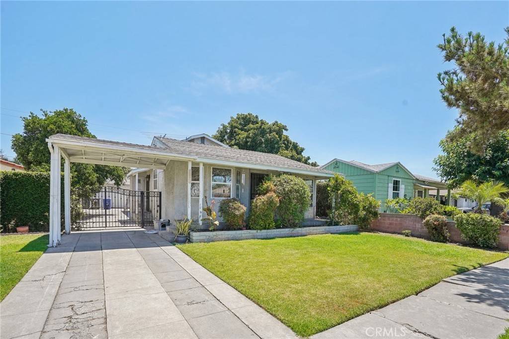 South Gate, CA 90280,10018 San Vincente AVE