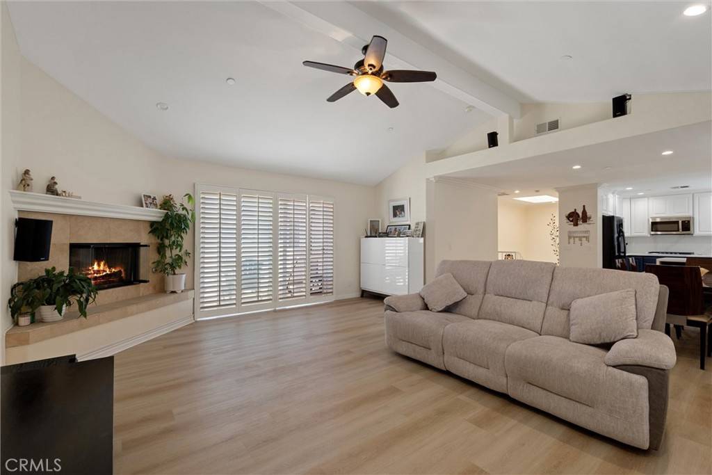 Redondo Beach, CA 90278,2613 Carnegie Lane #B