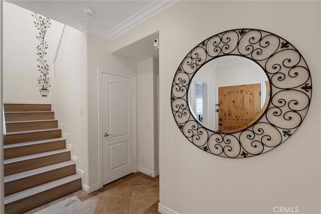 Redondo Beach, CA 90278,2613 Carnegie Lane #B