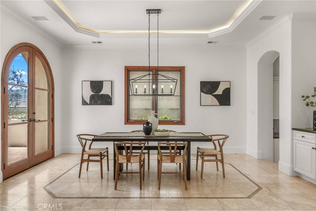 Manhattan Beach, CA 90266,1337 8th ST