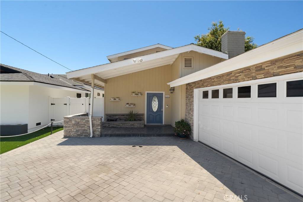 Rancho Palos Verdes, CA 90275,3666 Greve DR
