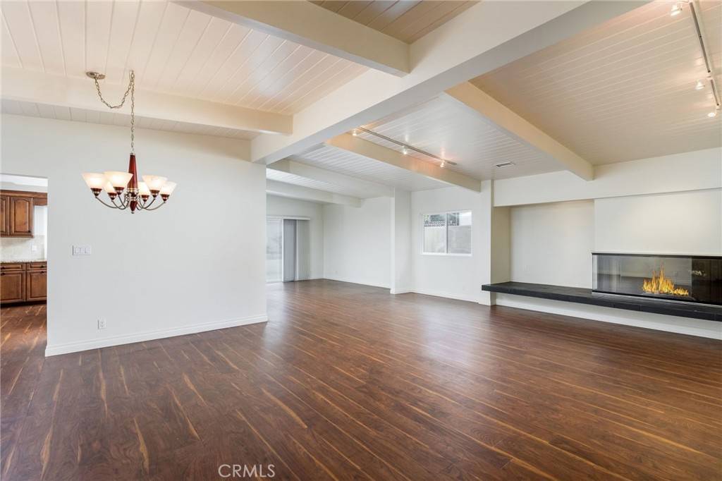 Redondo Beach, CA 90277,412 S Irena AVE