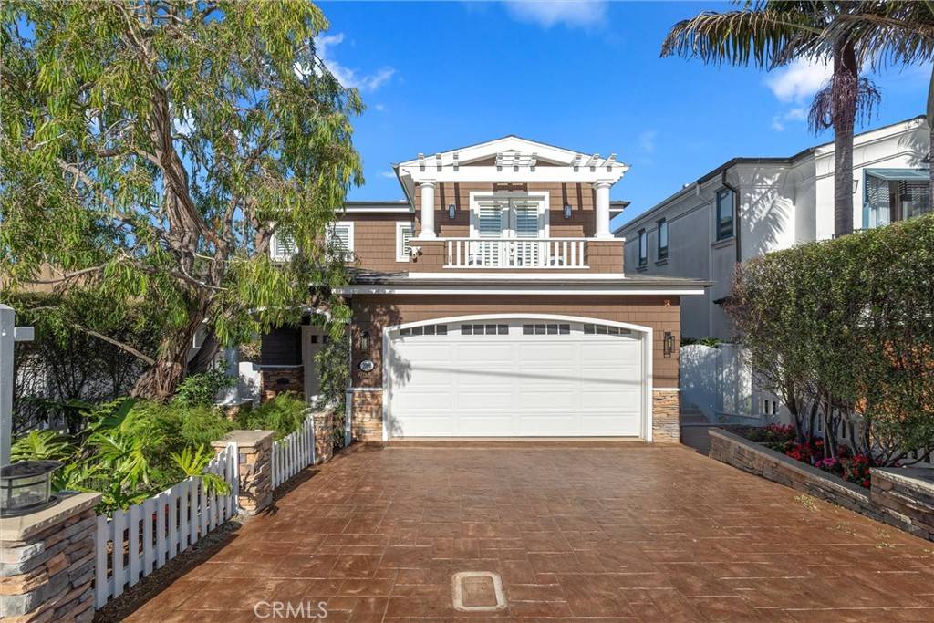 Manhattan Beach, CA 90266,2000 Walnut AVE