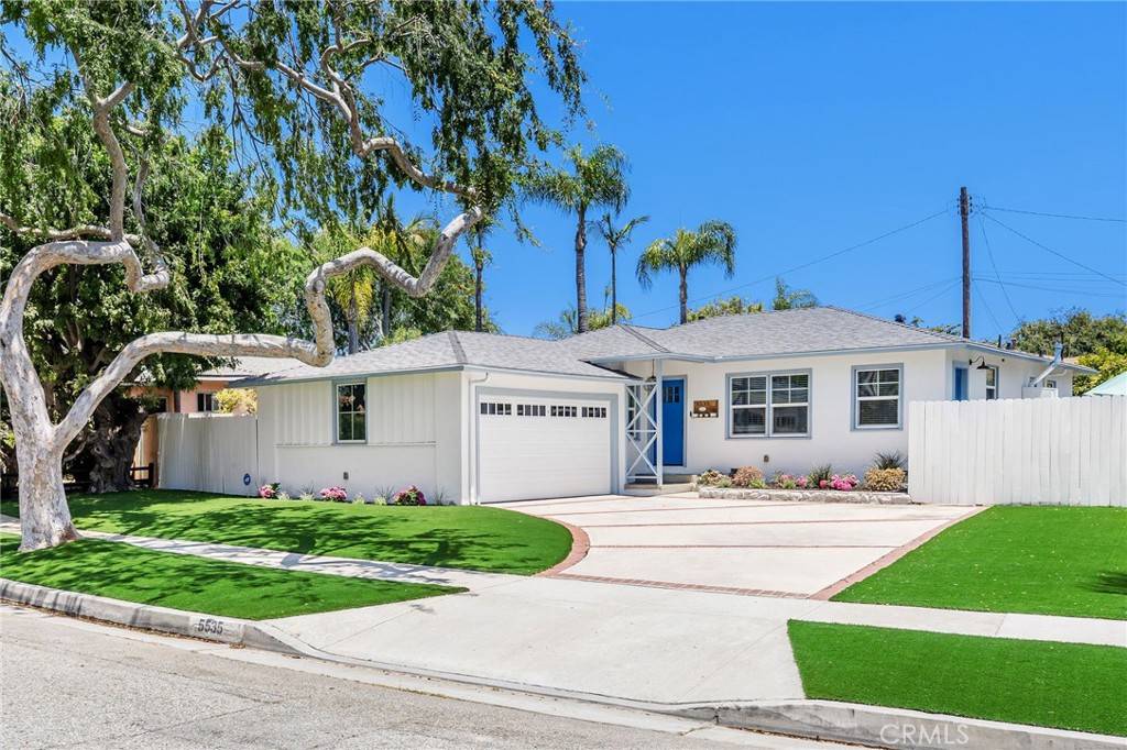Hawthorne, CA 90250,5535 W 142nd PL