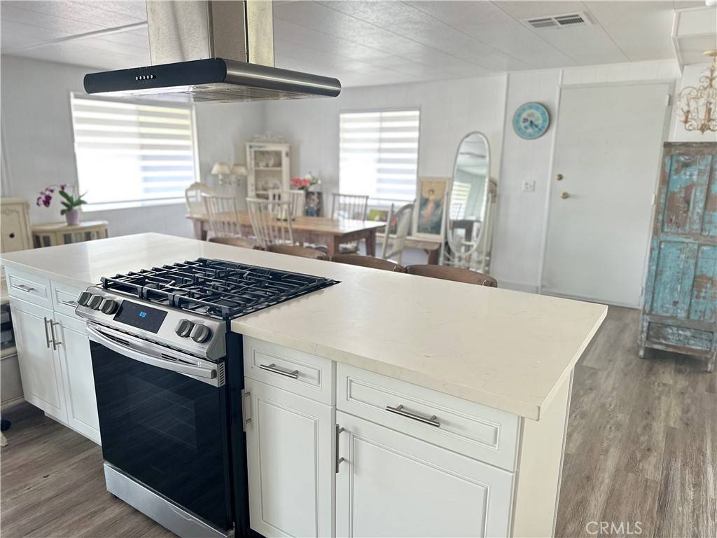 Harbor City, CA 90710,1065 W Lomita BLVD #295