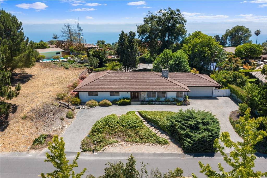 Rancho Palos Verdes, CA 90275,8 Coveview DR