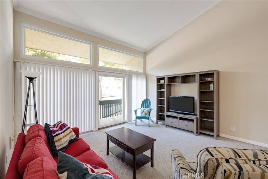 Redondo Beach, CA 90277,603 S Prospect AVE #305