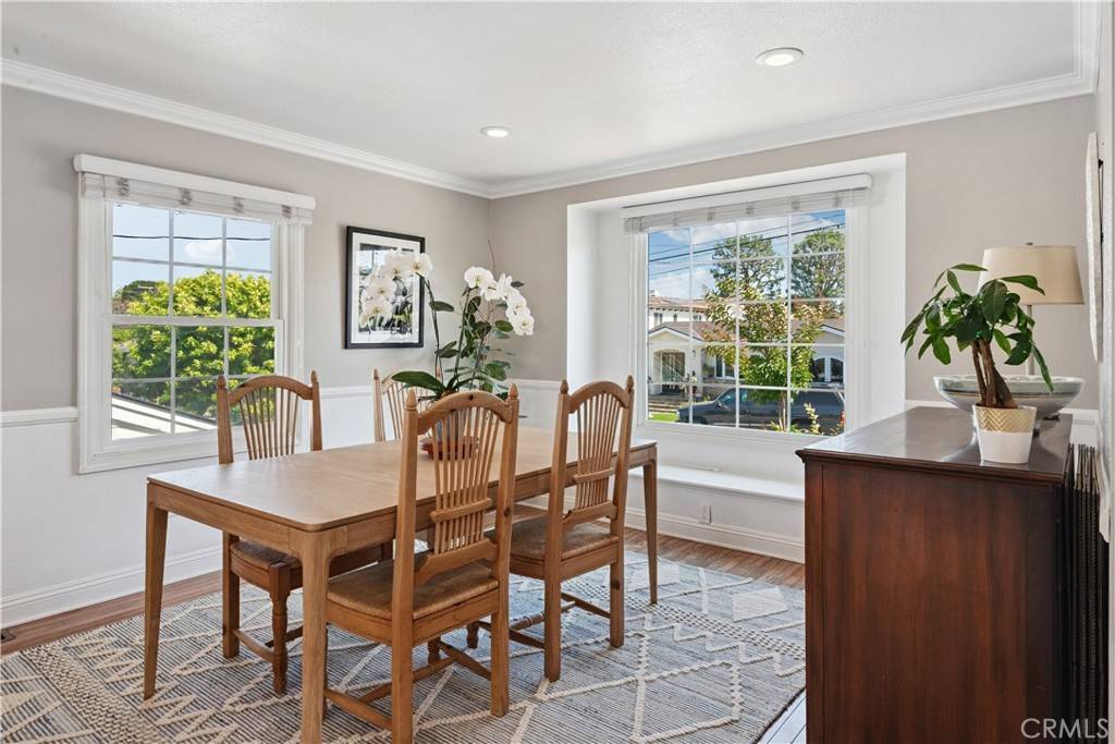Manhattan Beach, CA 90266,1751 1st ST