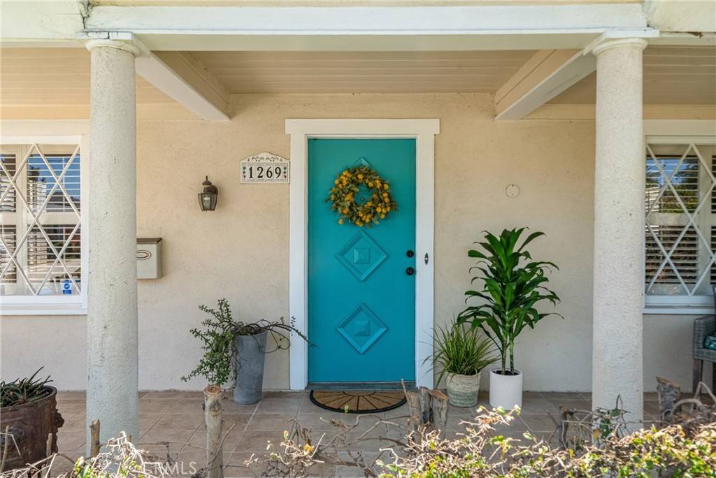 San Pedro, CA 90732,1269 W 1st ST