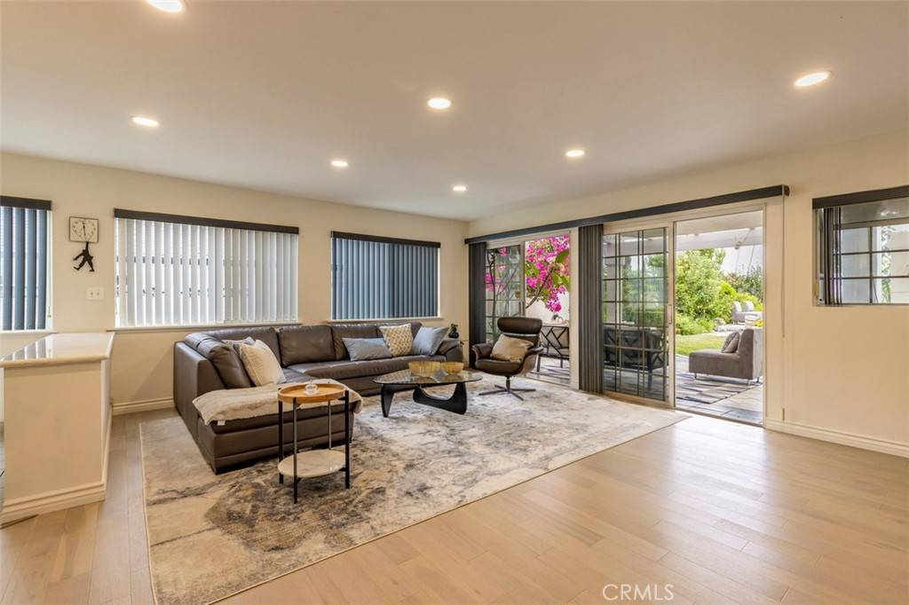 Granada Hills, CA 91344,12131 Woodley AVE