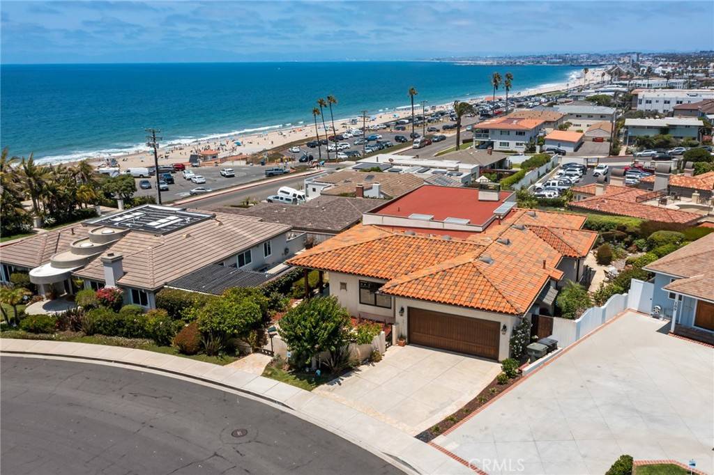 Redondo Beach, CA 90277,105 Paseo De Suenos