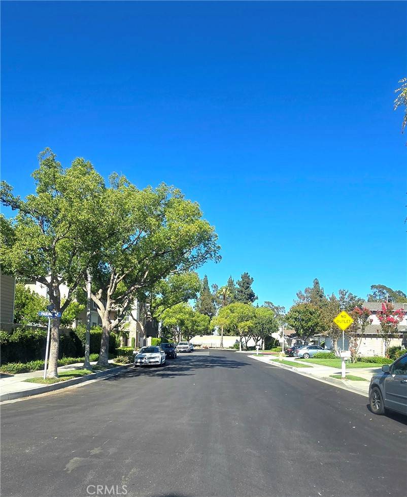 Anaheim, CA 92805,311 N Pauline ST