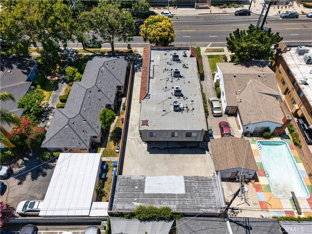 North Hollywood, CA 91602,10923 Moorpark ST