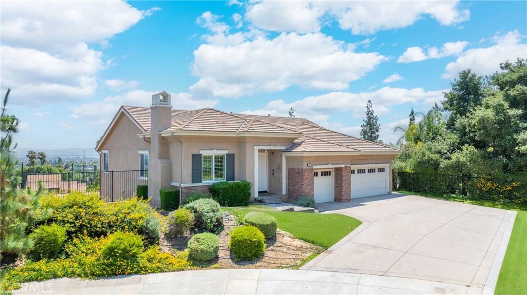 Duarte, CA 91010,2700 Starpine DR