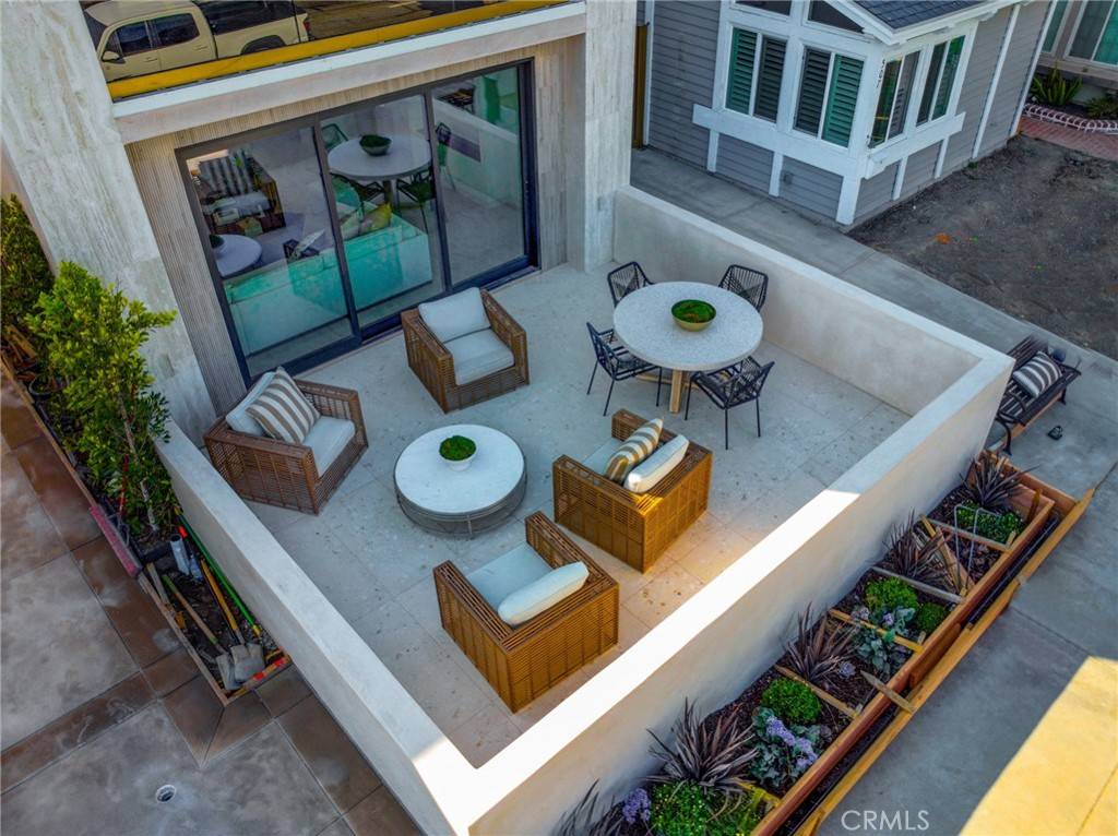 Huntington Beach, CA 92648,505 17th ST