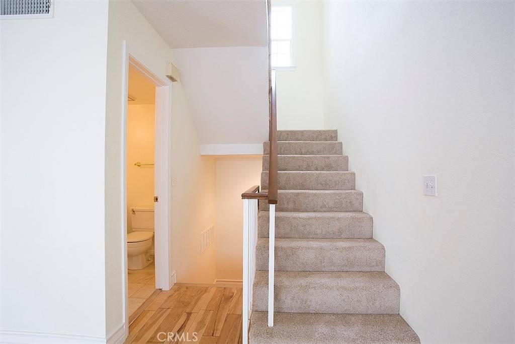 Manhattan Beach, CA 90266,1420 12th ST #3