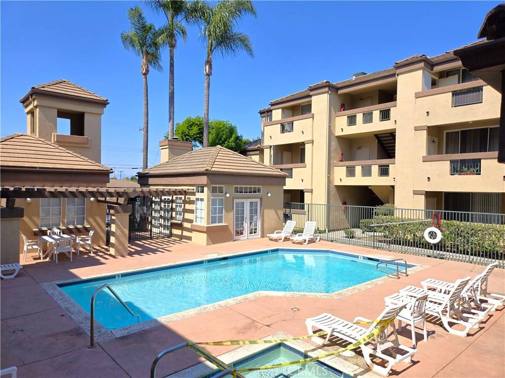 Torrance, CA 90502,21415 S Vermont AVE #12